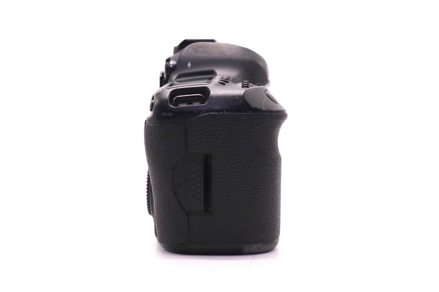 Canon EOS 5D Mark III body (пробег 21585 кадров)
