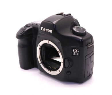 Canon EOS 5D body (Japan, 2005)