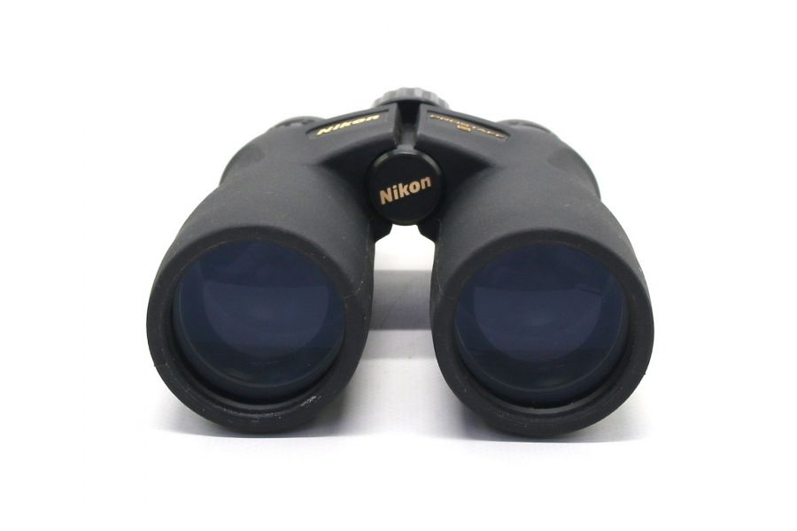Бинокль Nikon Prostaff 5 8x42 в упаковке