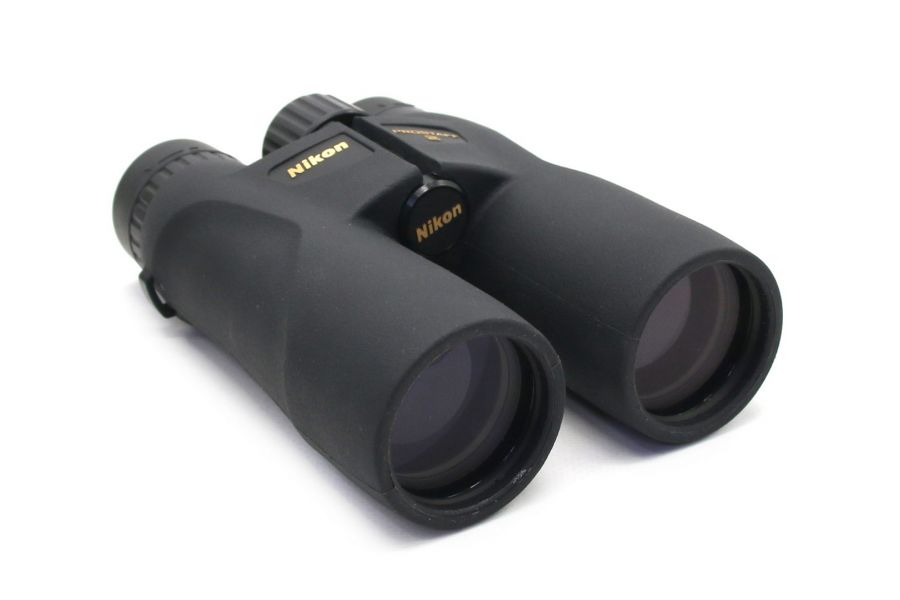 Бинокль Nikon Prostaff 5 8x42 в упаковке
