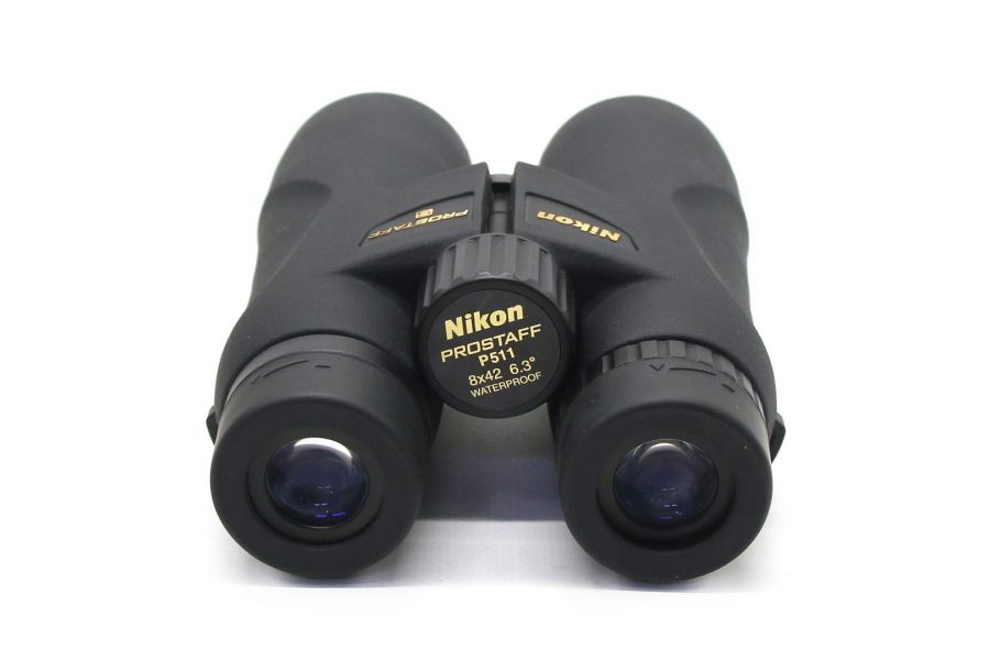 Бинокль Nikon Prostaff 5 8x42 в упаковке