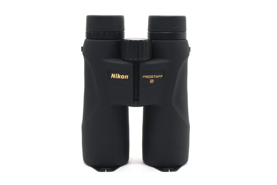 Бинокль Nikon Prostaff 5 8x42 в упаковке