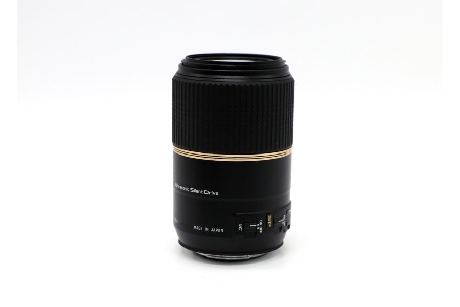 Tamron SP AF 90mm f/2.8 Di Macro VC USD F004