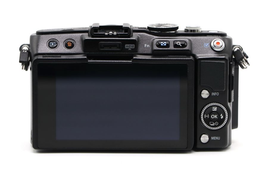 Olympus pen E-PL5 kit box (пробег 3173 кадра)