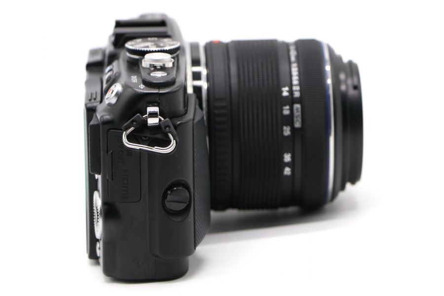 Olympus pen E-PL5 kit box (пробег 3173 кадра)