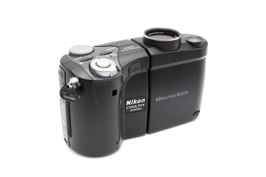 Nikon Coolpix 4500 (Japan)