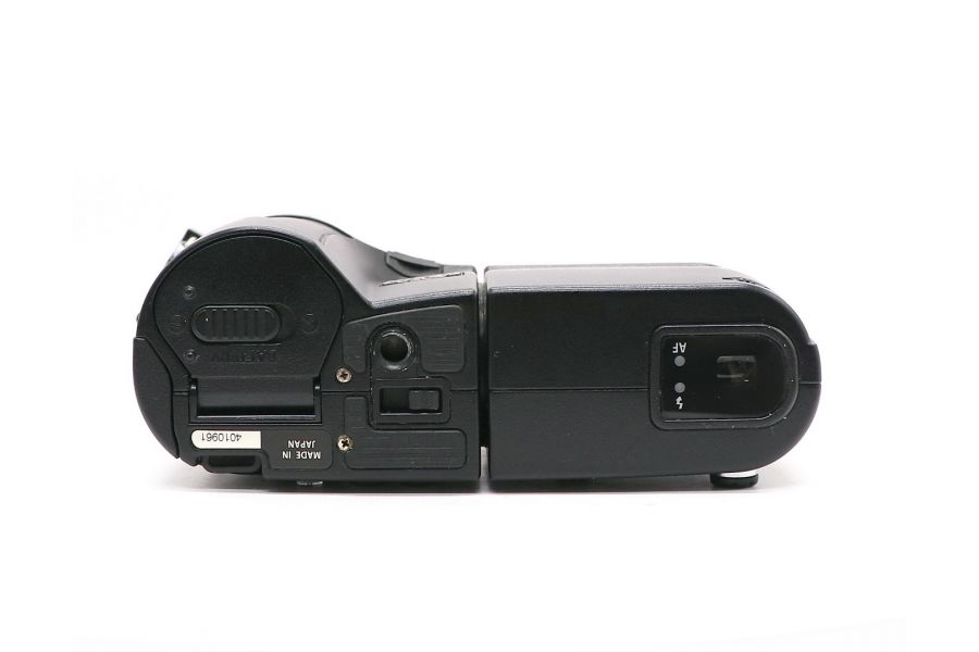 Nikon Coolpix 4500 (Japan)