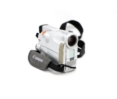 Видеокамера Canon DM-MV300I 