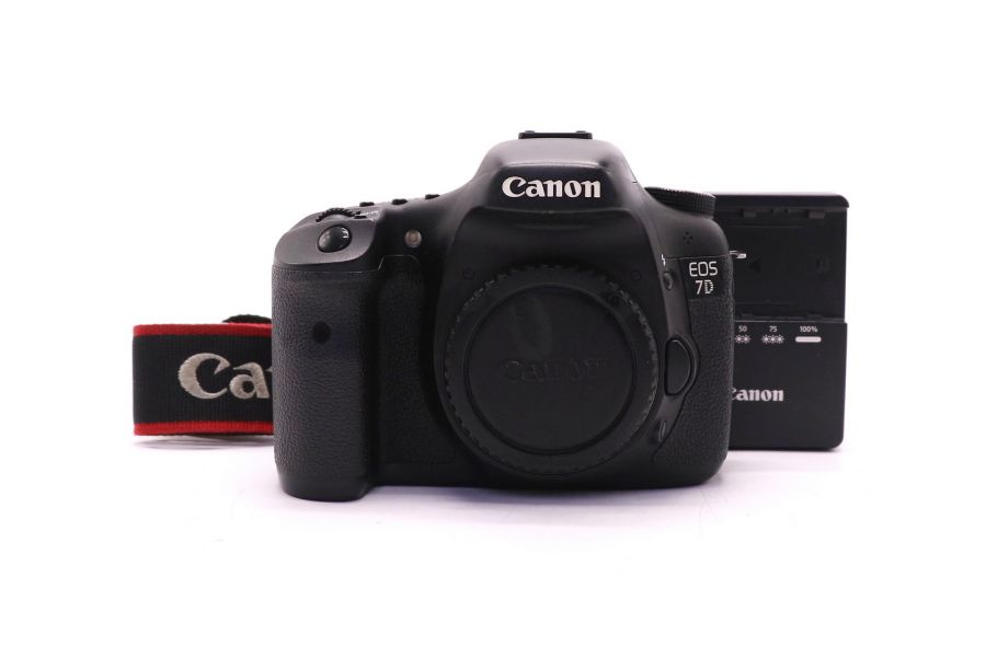 Canon EOS 7D body (пробег 147000 кадров)