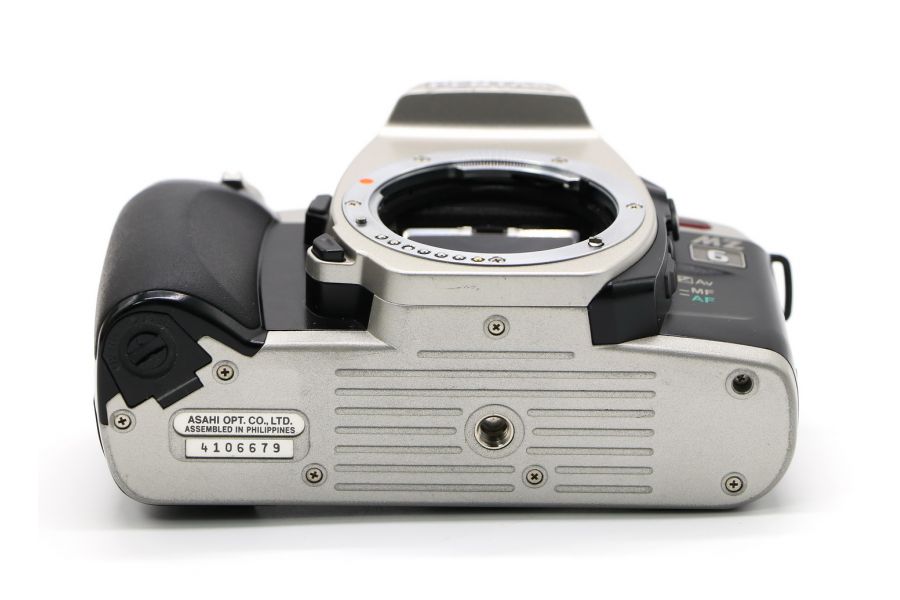 Pentax MZ-6 body (Japan, 2004)