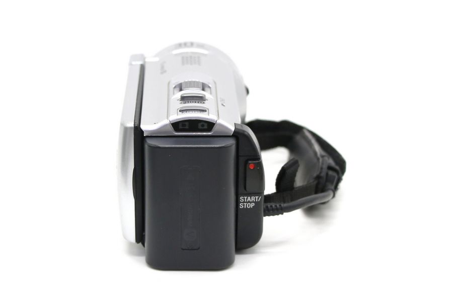 Видеокамера Sony HDR-CX200E