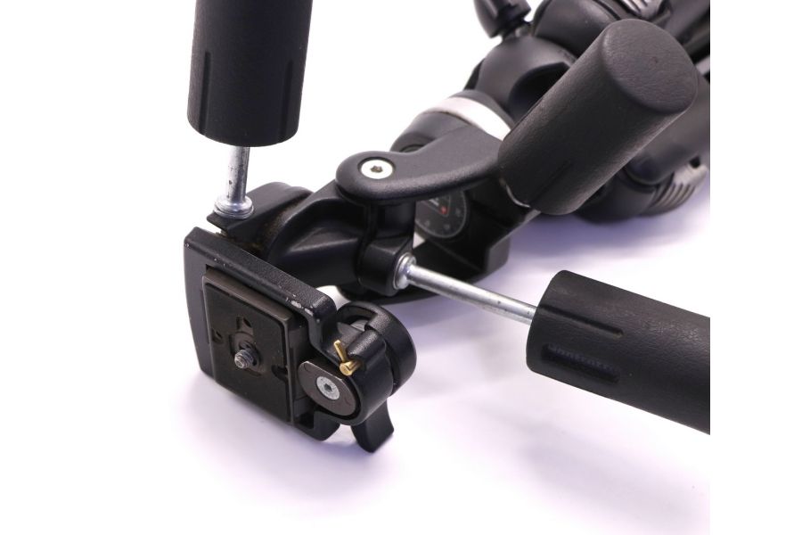 Штатив Manfrotto 055PROB + Manfrotto 141RC (Italy)