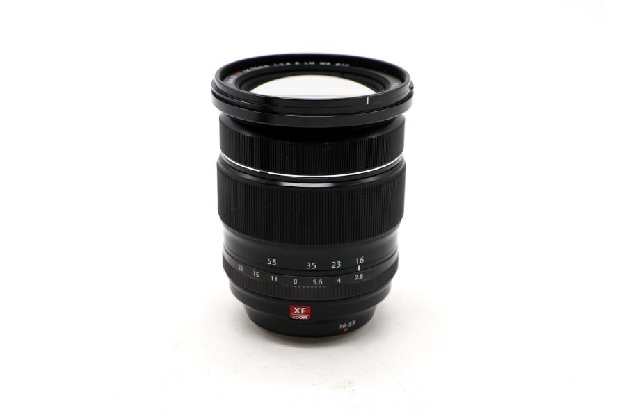 Fujifilm XF 16-55mm f/2.8 R LM WR X-Mount в упаковке