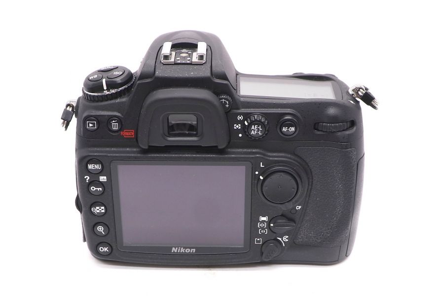 Nikon D300 body (пробег 6940 кадров)