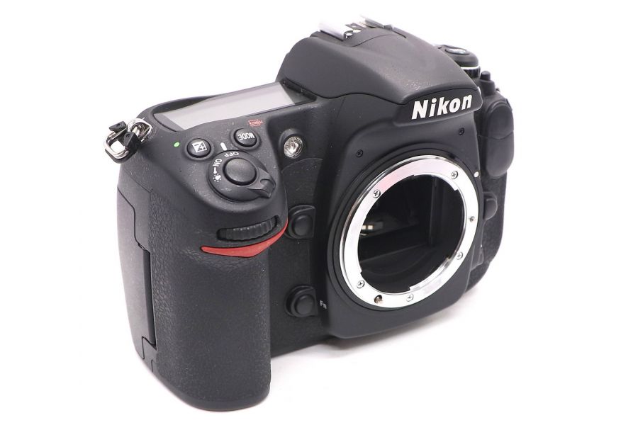 Nikon D300 body (пробег 6940 кадров)