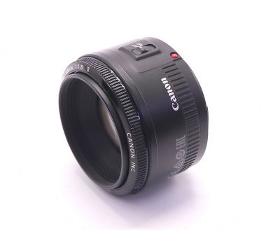 Canon EF 50mm f/1.8 II