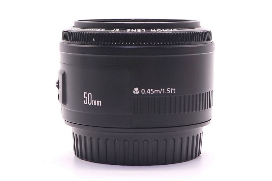 Canon EF 50mm f/1.8 II