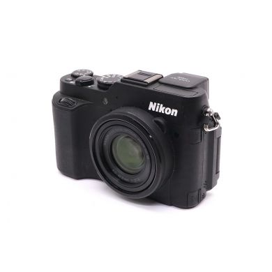 Nikon Coolpix P7800