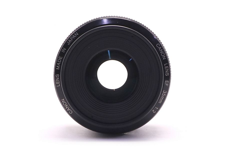 Canon EF 35mm f/2 (Japan, 2015)