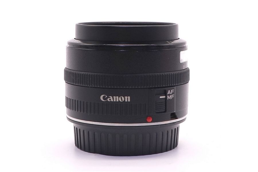 Canon EF 35mm f/2 (Japan, 2015)