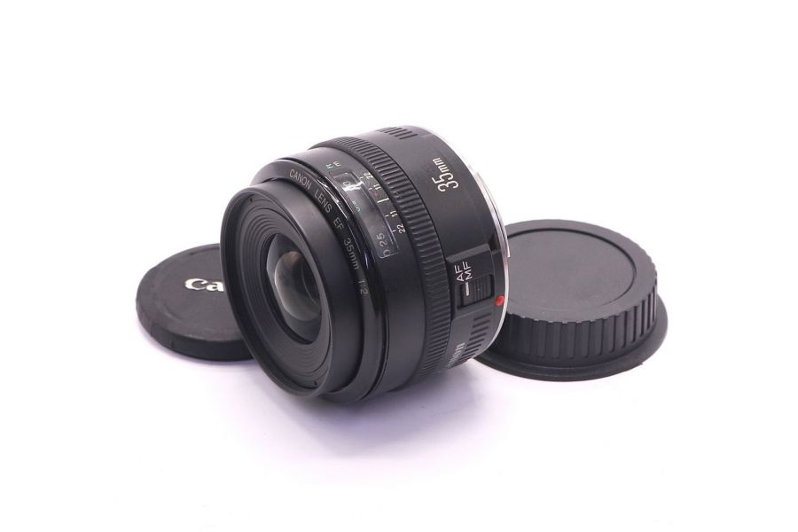 Canon EF 35mm f/2 (Japan, 2015)