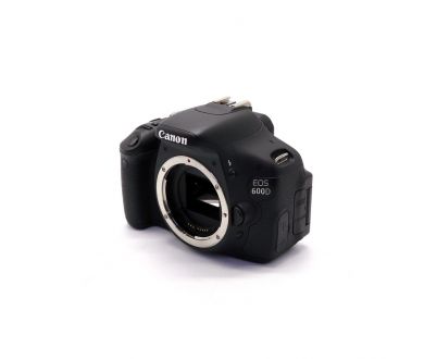 Canon EOS 600D body (пробег 5750 кадров)