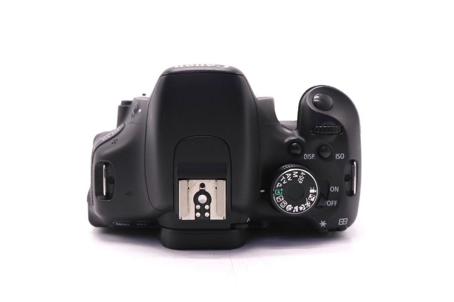 Фотокамера Canon EOS 600D body (пробег 4915 кадров)