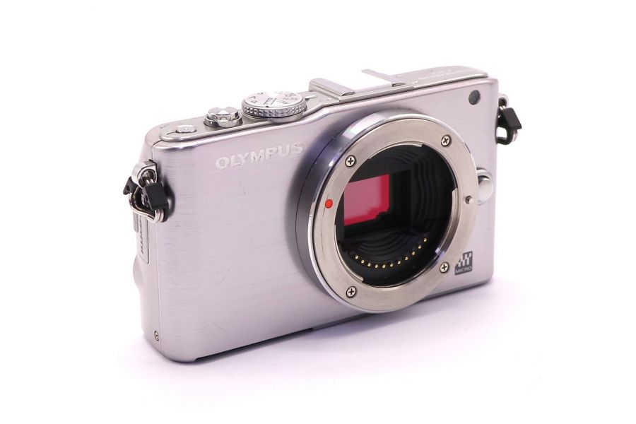 Olympus pen E-PL3 body (пробег 3150 кадров)