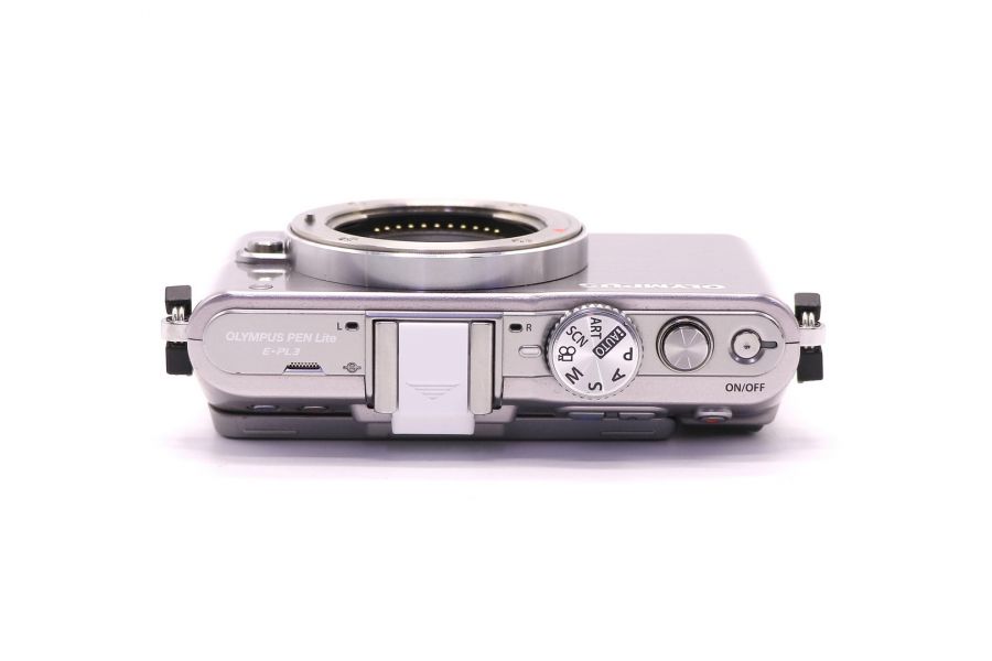 Olympus pen E-PL3 body (пробег 3150 кадров)