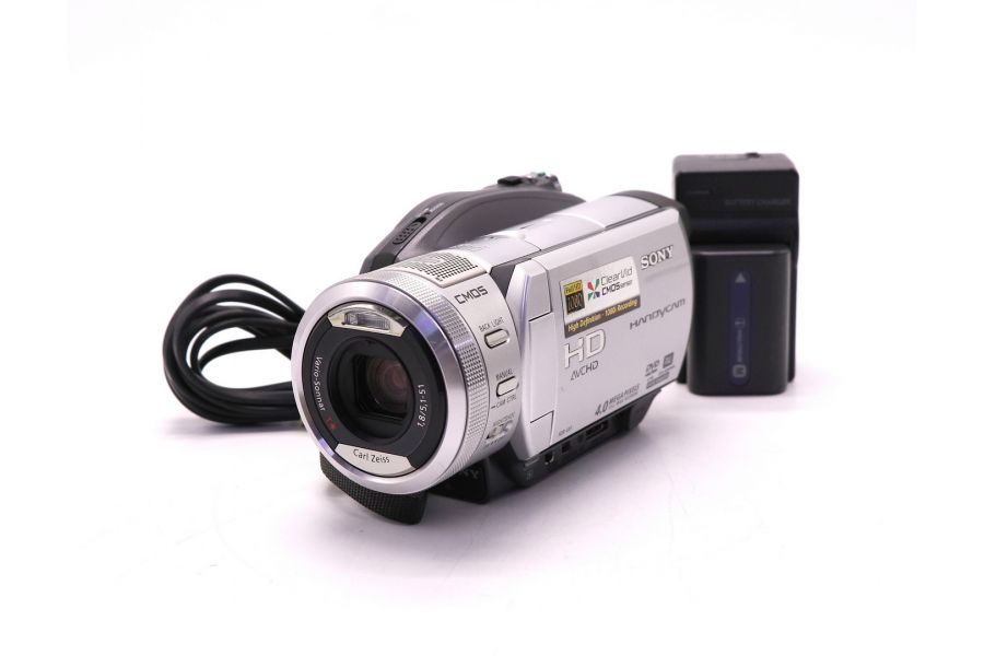 Видеокамера Sony HDR-UX1 высокого разрешения