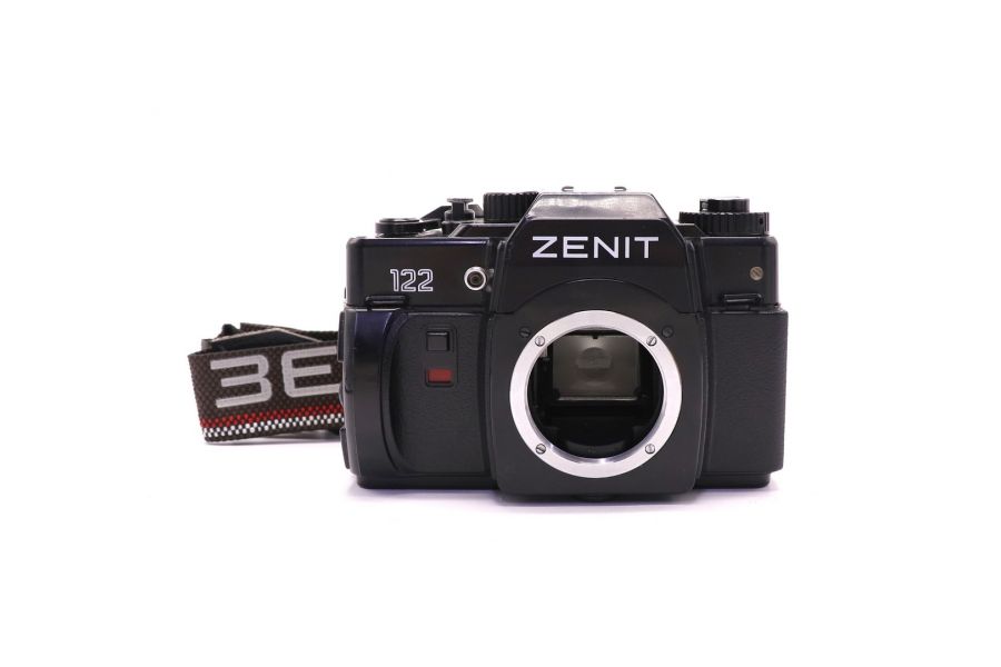Зеркальный фотоаппарат Зенит 122 850 лет Москвы body