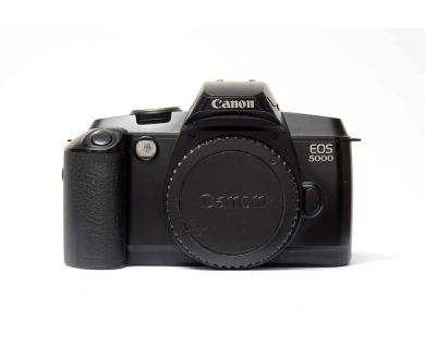 Canon EOS 5000 body
