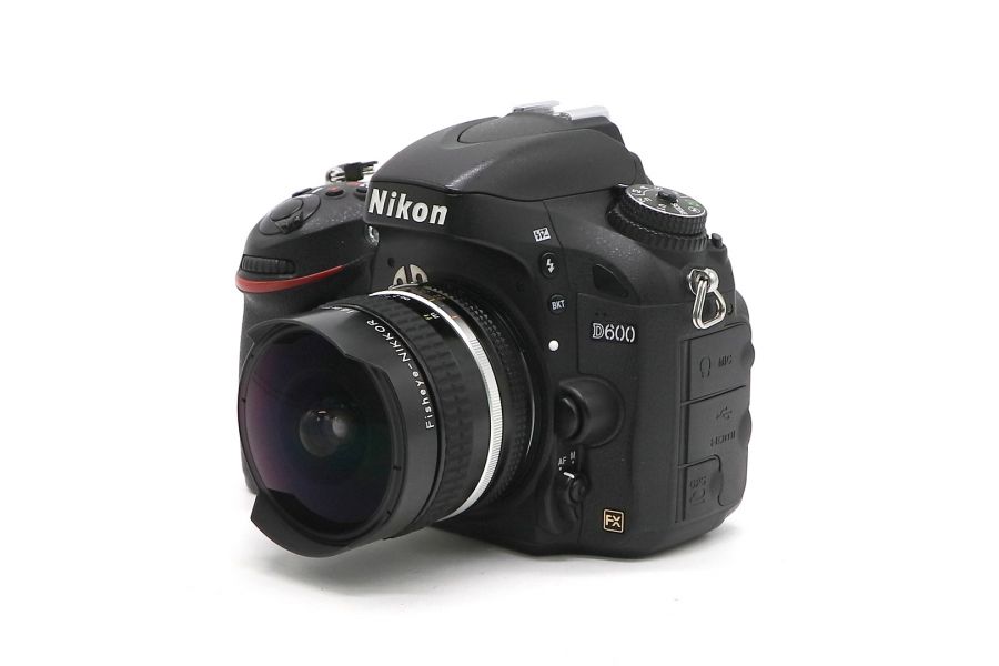 Nikon D600 kit Fisheye-Nikkor 16mm f/2.8 AI-S