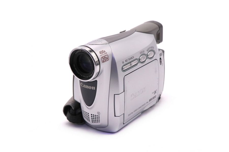 Видеокамера Canon MV800