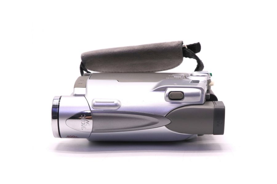 Видеокамера Canon MV800