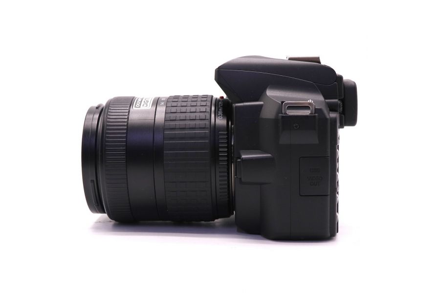 Olympus E-500 kit 14-45mm f/3.5-5.6 в упаковке (пробег 1300 кадров)