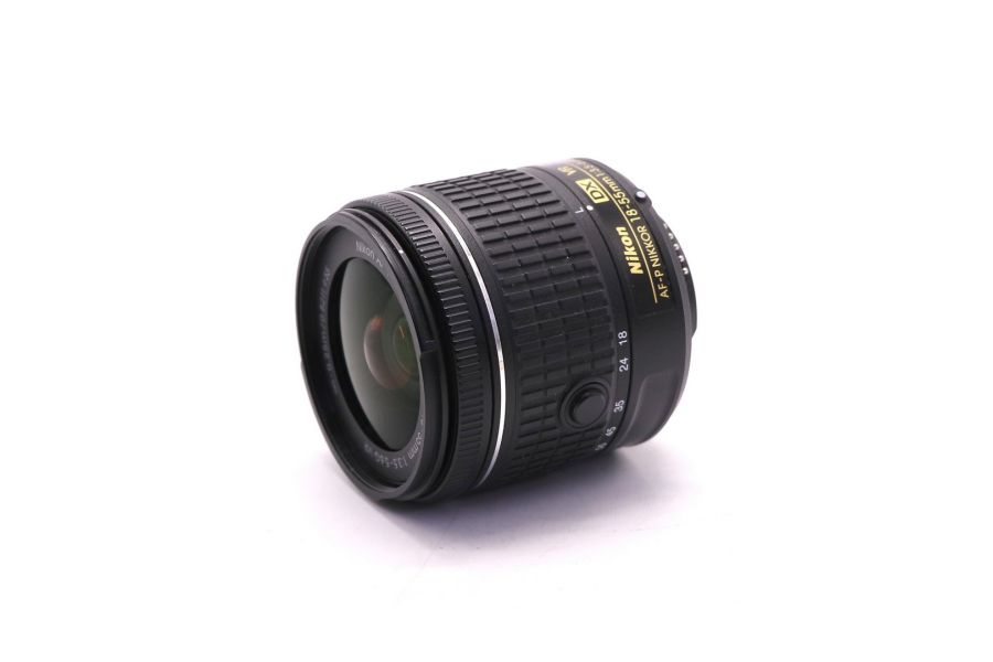 Nikon 18-55mm f/3.5-5.6G AF-P VR DX Nikkor черный