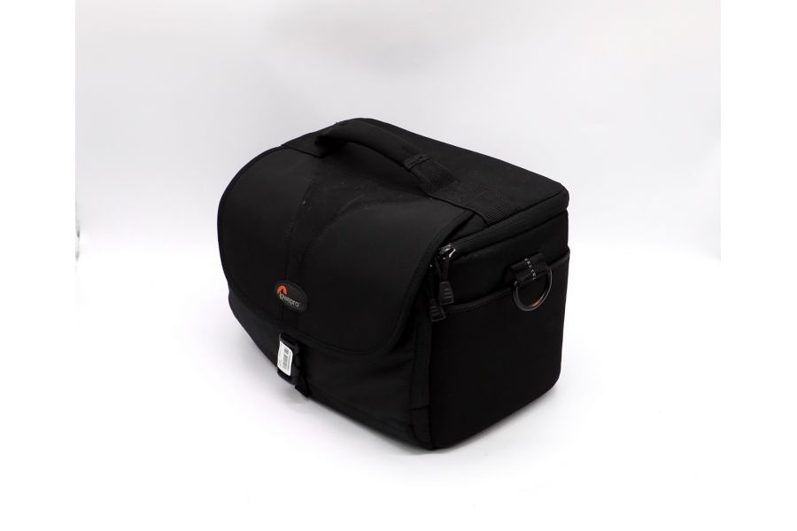 Сумка LowePro Rezo 190 AW