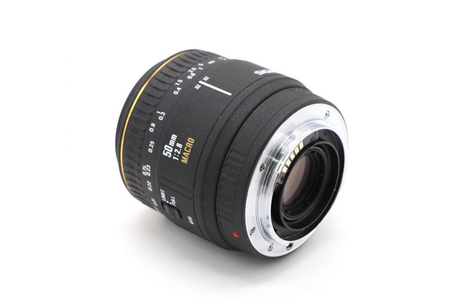 Sigma 50mm/2.8 Macro EX