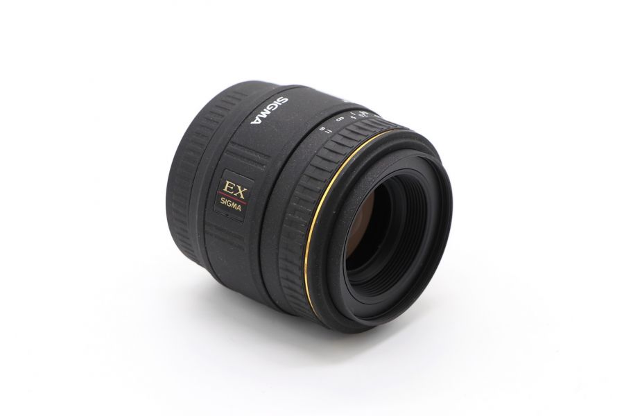 Sigma 50mm/2.8 Macro EX