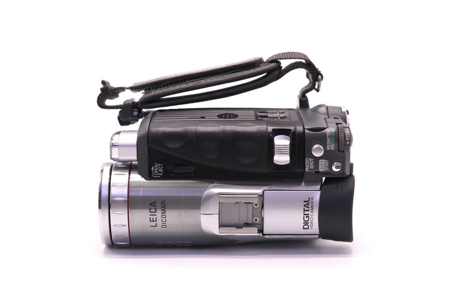 Видеокамера Panasonic NV-GS70