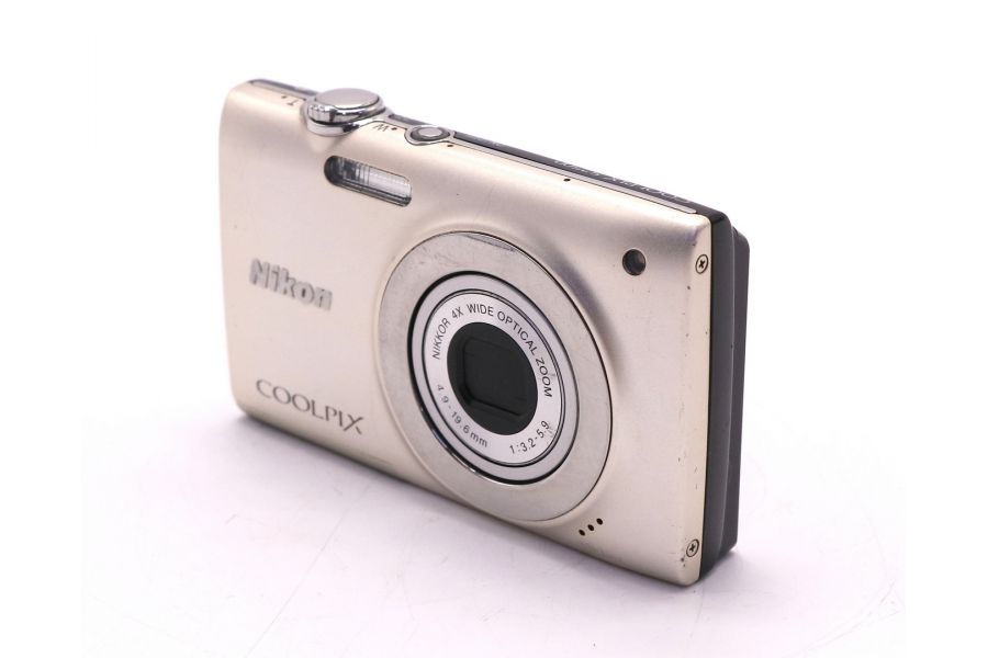 Nikon Coolpix S2500 (China, 2010)