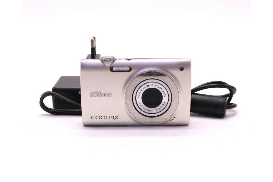 Nikon Coolpix S2500 (China, 2010)