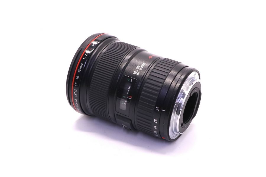 Canon EF 16-35mm f/2.8L USM