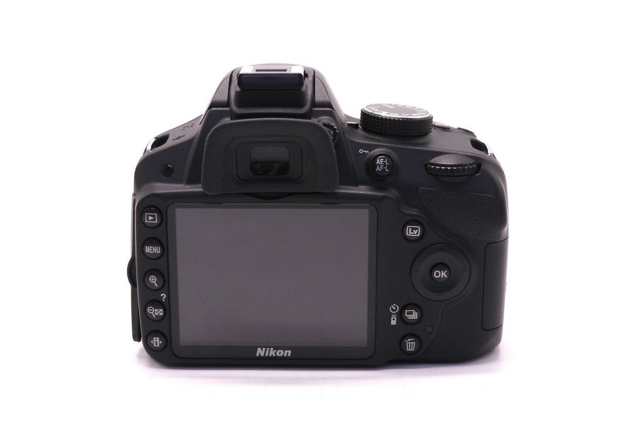 Nikon D3200 kit в упаковке (пробег 4560 кадров)