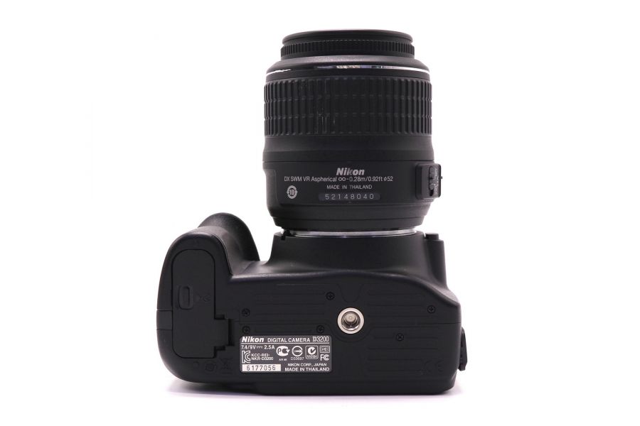 Nikon D3200 kit в упаковке (пробег 4560 кадров)