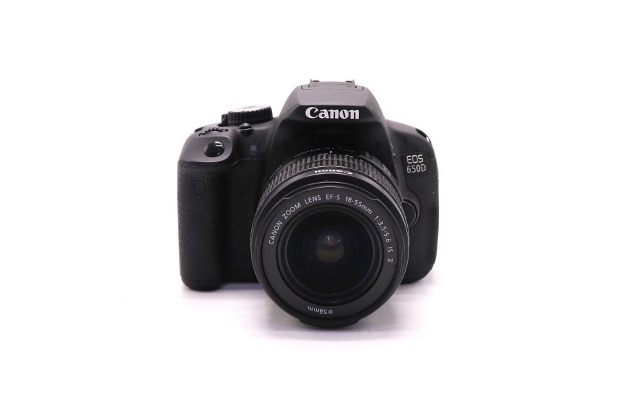 Canon EOS 650D kit (пробег 2950 кадров)