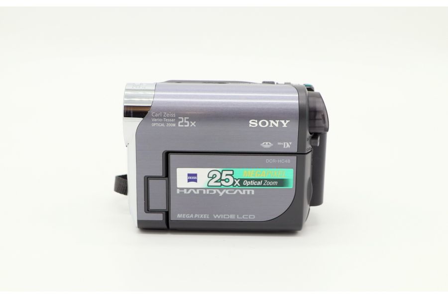Видеокамера Sony DCR-HC48E