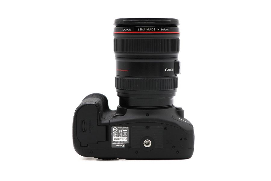 Canon EOS 7D Mark ll kit 24-105mm 4L IS USM