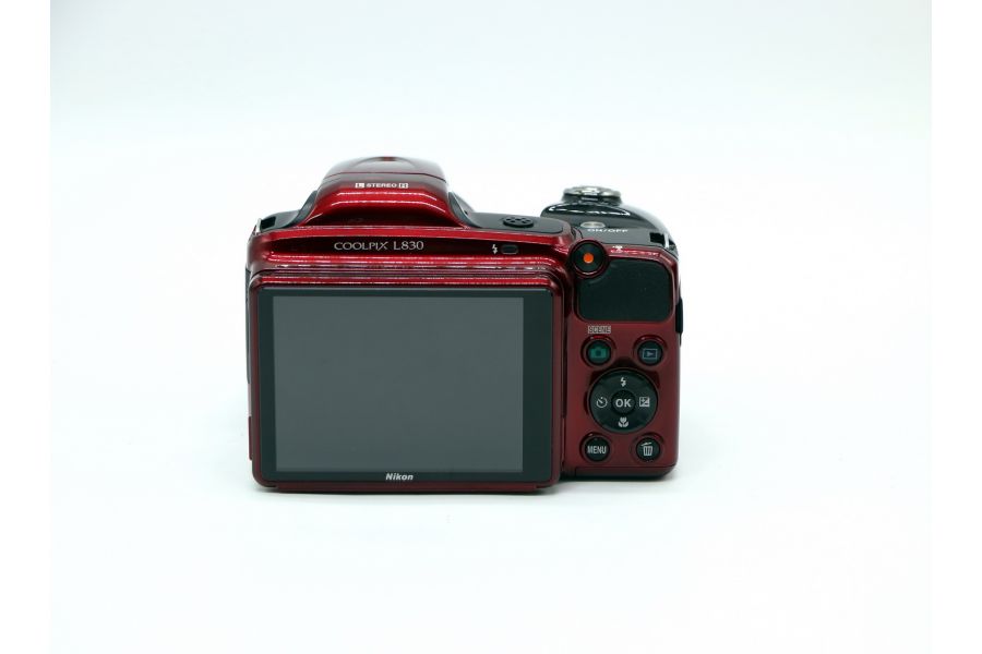 Nikon Coolpix L830 в упаковке